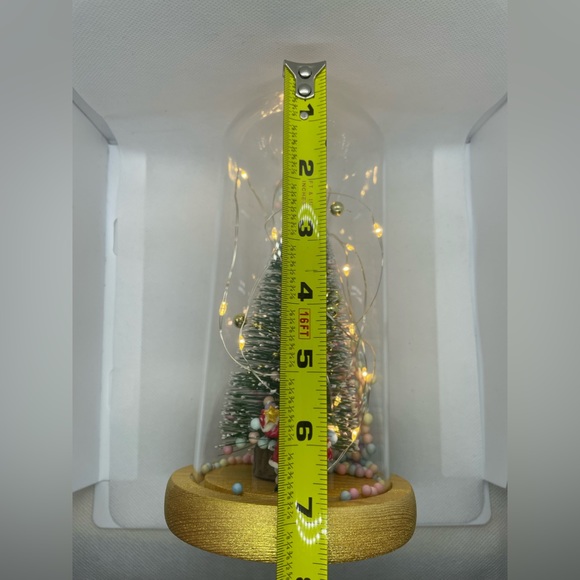 Christmas Tree Globe Lighted Battery Operated 8 Inch Holiday Santa Snowballs - Picture 13 of 17